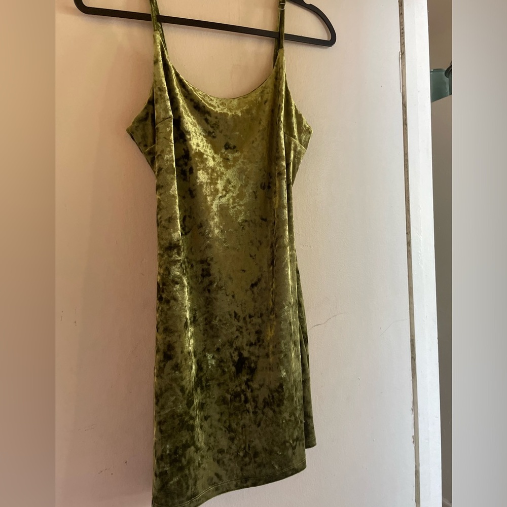 Forever 21 Velvet Dress